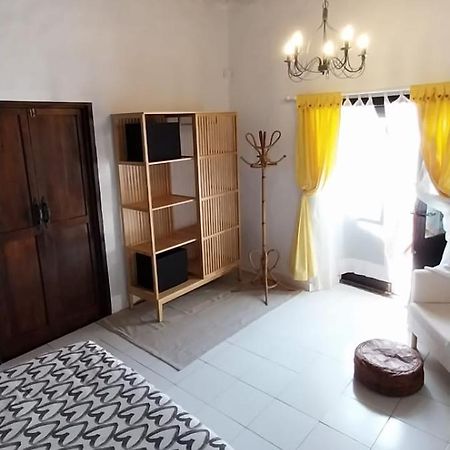 Tías Suite Casa Rural Los Patios, Conil מראה חיצוני תמונה